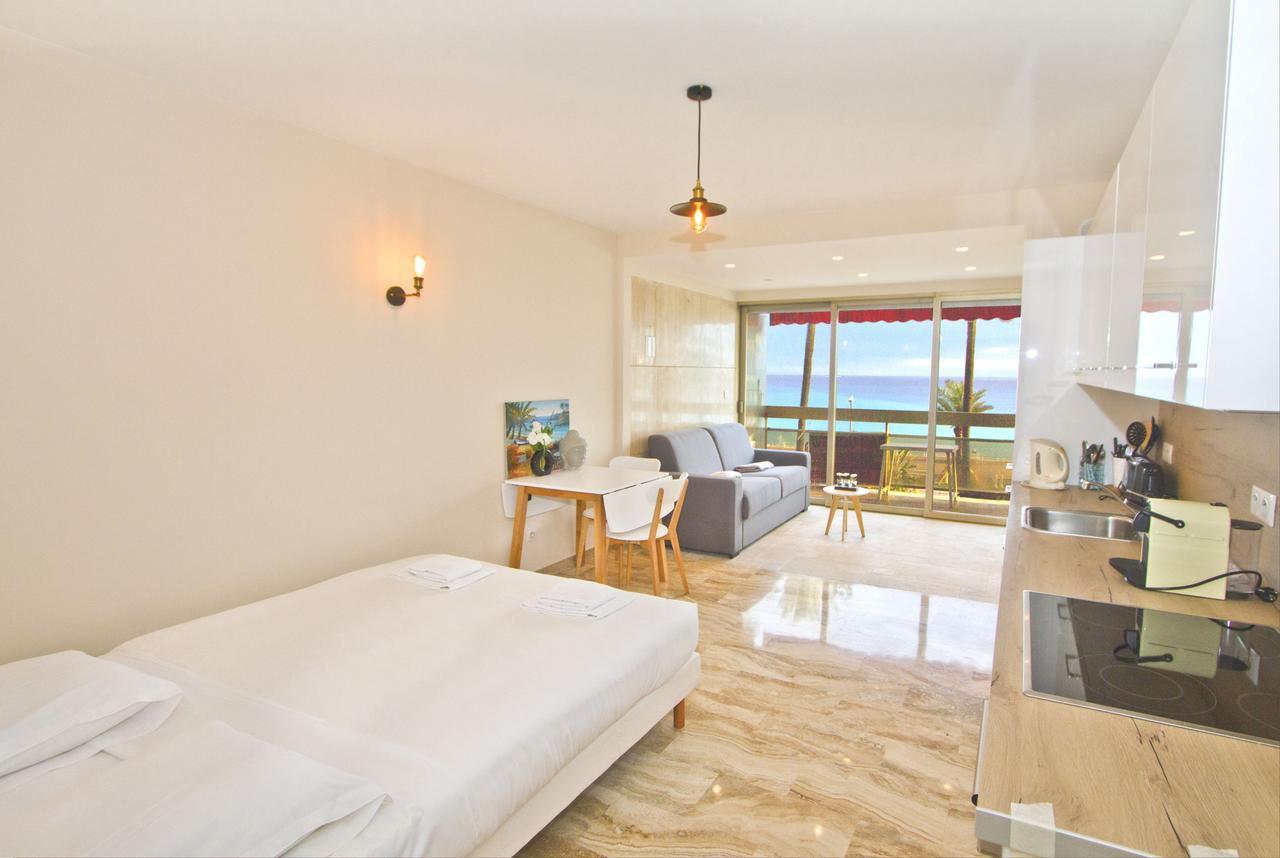 Promenade Holiday - Cosy Sea Front Studio Νίκαια Εξωτερικό φωτογραφία