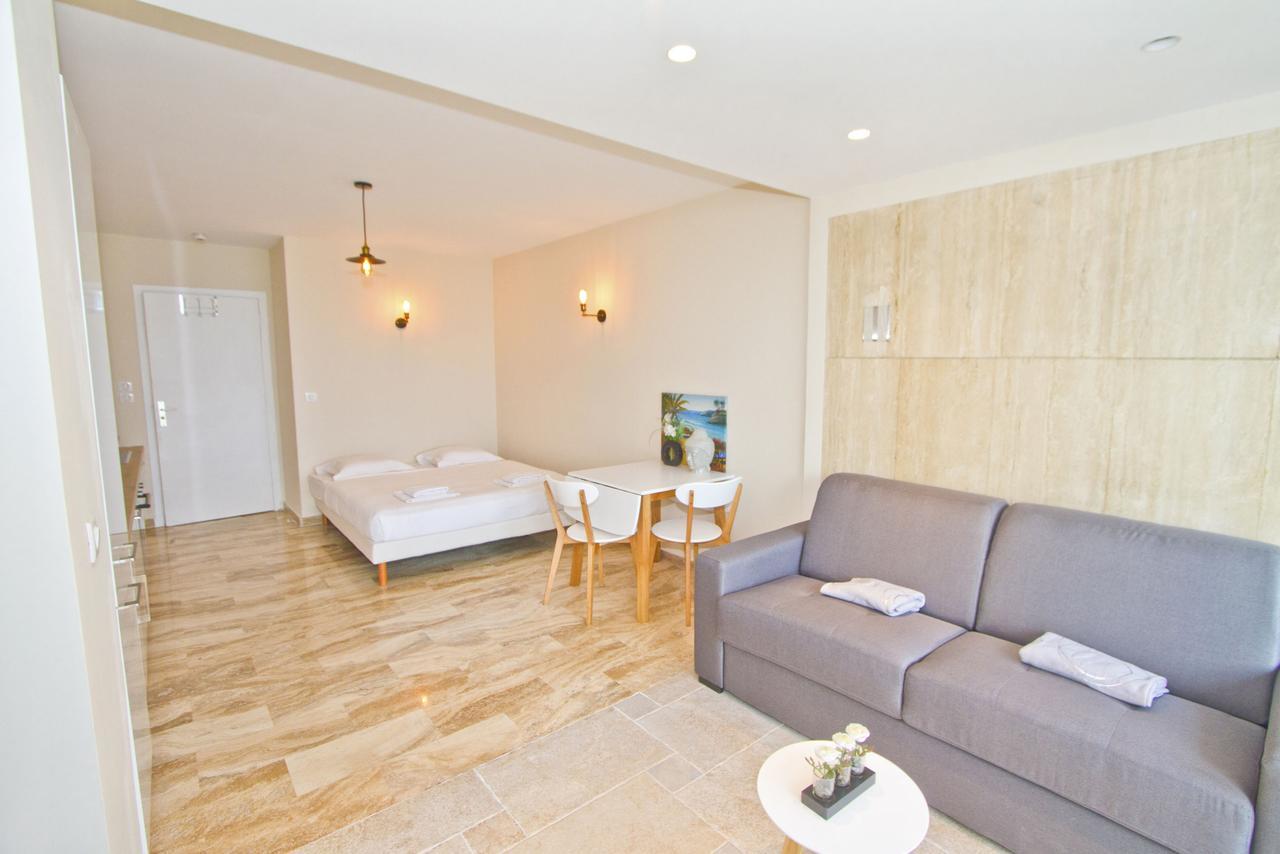 Promenade Holiday - Cosy Sea Front Studio Νίκαια Εξωτερικό φωτογραφία